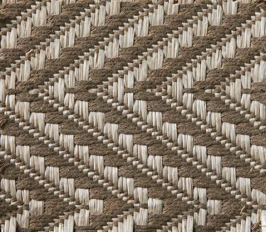 795
