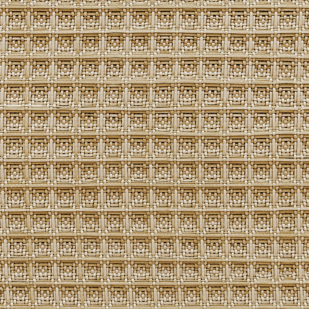 894
